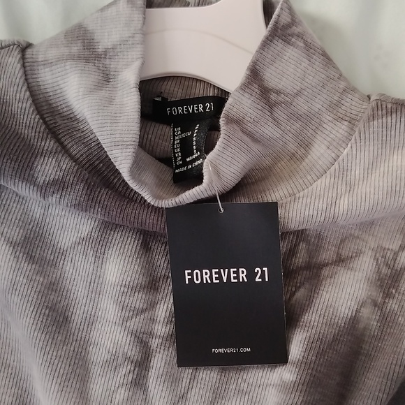 NWT Forever21 Tie-Dye Women Mini Long Sleeve Dress - Picture 5 of 5